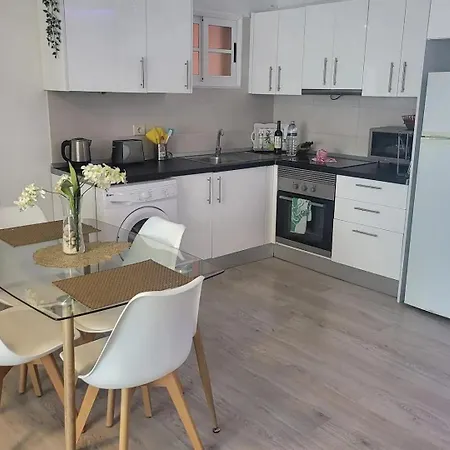 Heights 7 - Two Bed Апартаменты *