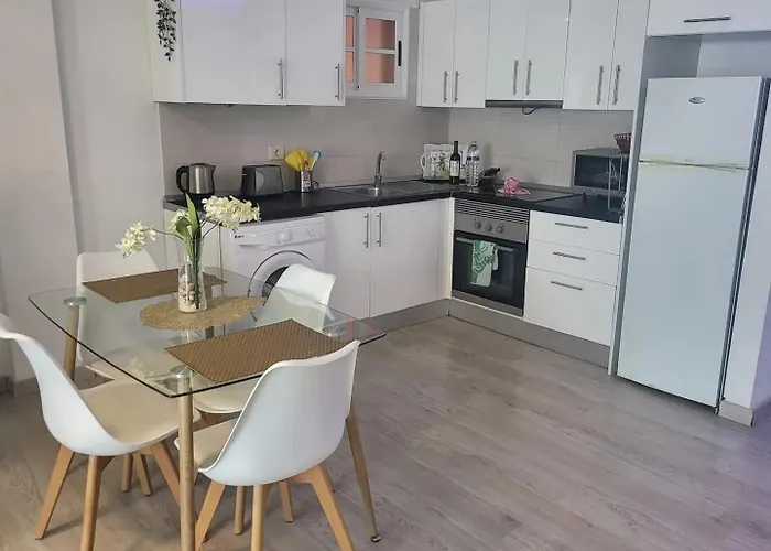 Heights 7 - Two Bed 公寓 *